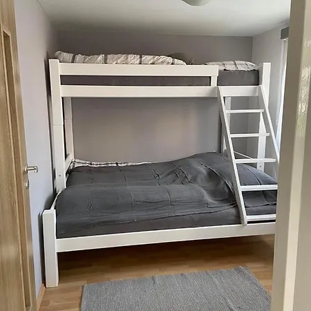 Feriehus Prazdninovy Domecek Zlamanka *